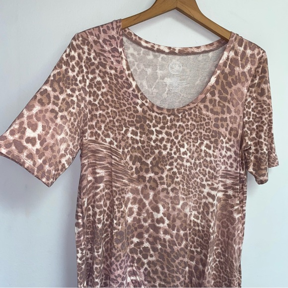 MAURICES TOP - LARGE - Picture 3 of 8